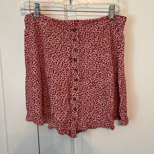 American Eagle Red flowered skirt